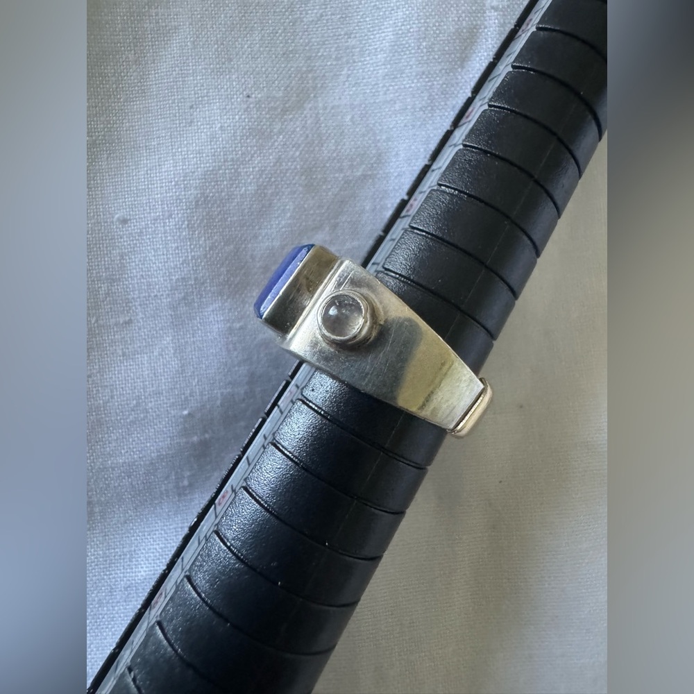 Silver Ring with Blue Stone - Picture 5 of 9